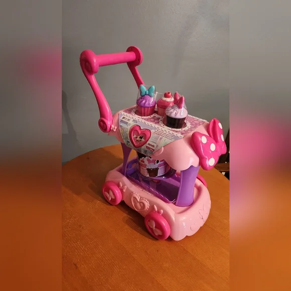 Disney Junior Minnie Dessert Cart BRAND NEW WITH TAGS - Picture 2 of 5
